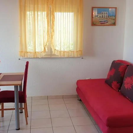 Apartment Marko-sevid-20m From The