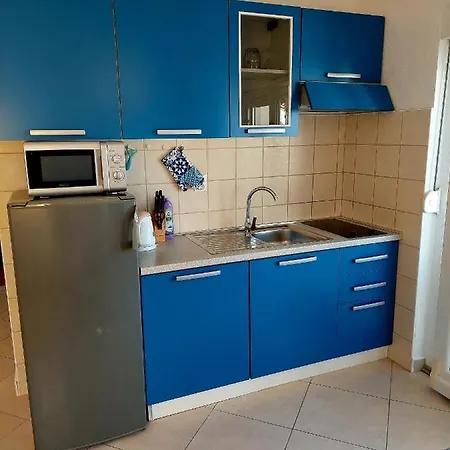 Apartment Marko-sevid-20m From The