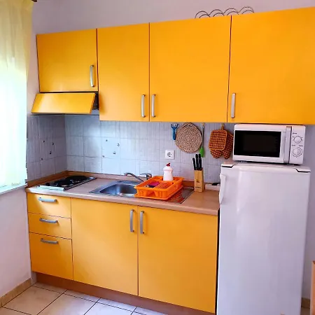 Marko-sevid-20m From The Apartman *